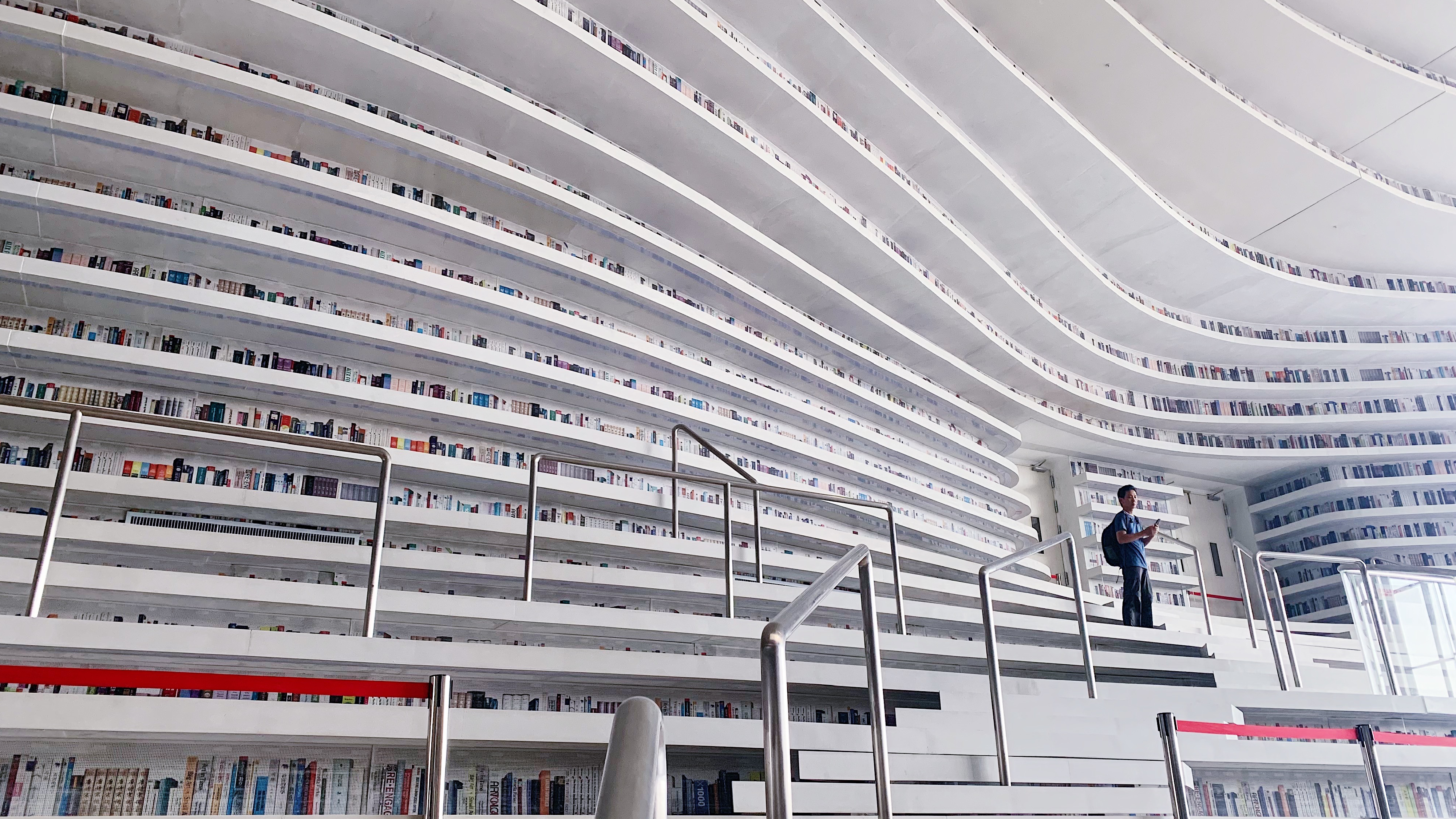 The 5 main reasons there is still a place for books in the modern world